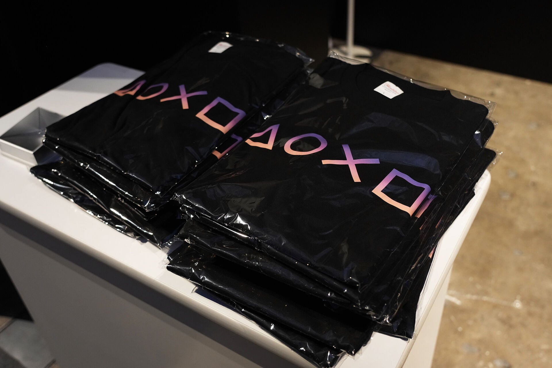 Le t-shirt GTA 6 PlayStation, le goodies tant convoité.