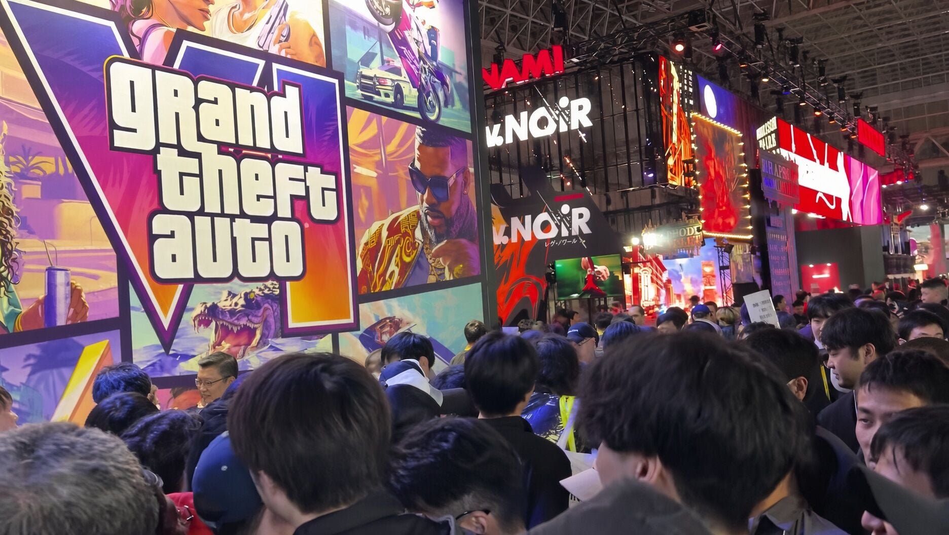 Tokyo Game Show : les visiteurs se bousculent pour accéder au stand GTA6 de Rockstar Games au Japon