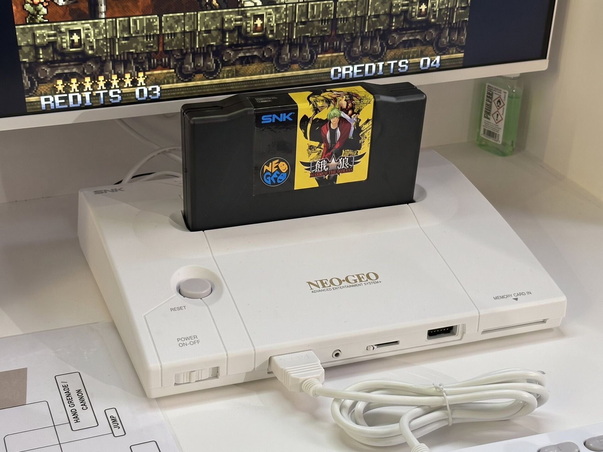 NeoGeo AES+ : la pénurie de puces a failli tuer la console avant même sa sortie, on vous raconte
