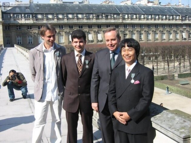 Shigeru Miyamoto, Michel Ancel et Frédérick Raynal en 2006 (crédits photo : moi-même)